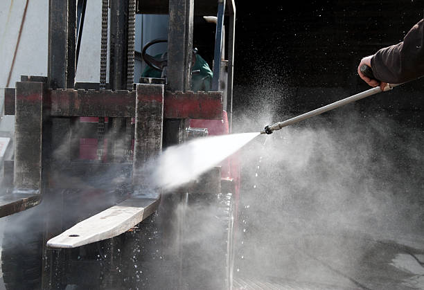 Professional Pressure Washing in Holdrege, NE